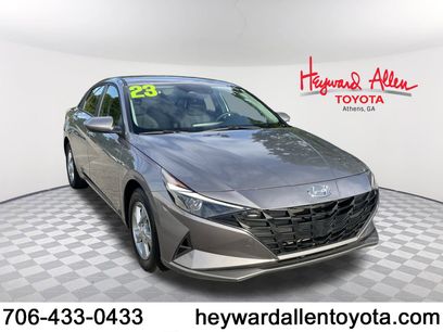 Used 2023 Hyundai Elantra SE