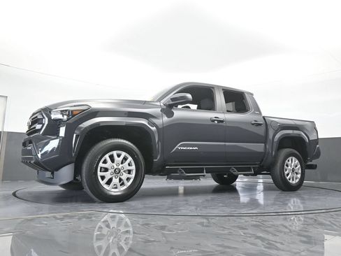 Used 2024 Toyota Tacoma SR5 RWD image 55