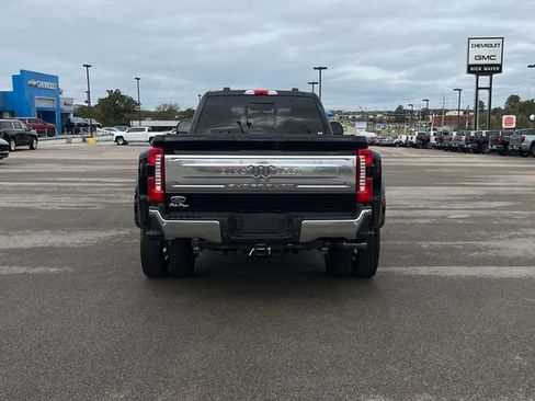 Used 2025 Ford F450 King Ranch w/ Chrome Package image 5
