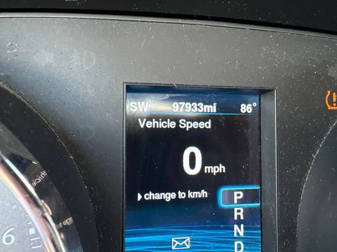 Used 2014 Chrysler 300 S RWD image 11