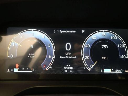 Used 2024 Jeep Grand Cherokee Altitude AWD/4WD image 31