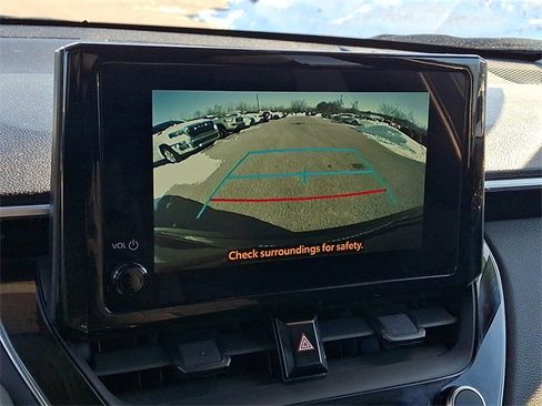 Certified 2023 Toyota Corolla Cross LE image 17