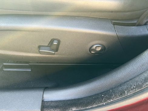 Used 2021 Chrysler 300 Touring L image 20