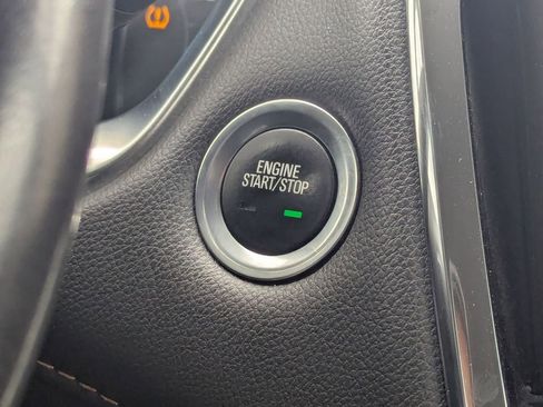 Used 2019 Chevrolet Traverse LT image 20