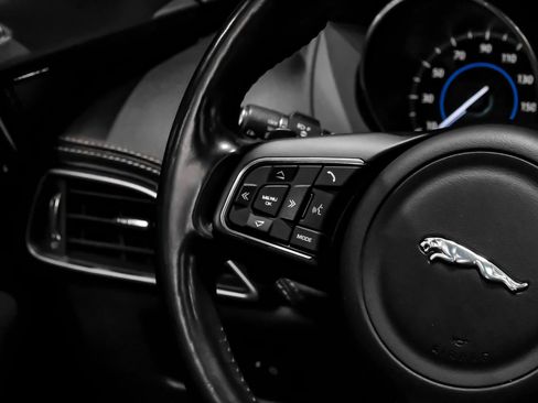 Used 2017 Jaguar F-PACE R-Sport AWD/4WD image 20