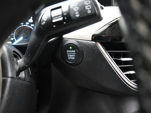 Certified 2022 Ford Escape SE w/ Convenience Package image 17