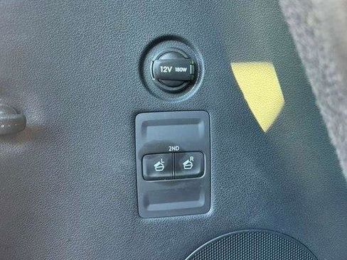 Used 2024 Hyundai Palisade SEL w/ Premium Package image 9