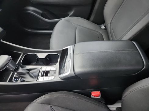 Used 2022 Hyundai Tucson SE image 11