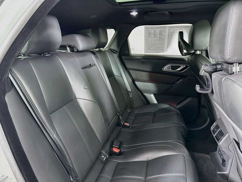 Used 2026 Land Rover Range Rover Velar Dynamic SE AWD/4WD image 25