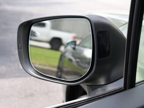 Used 2021 Subaru Forester Limited w/ Popular Package #3 image 10