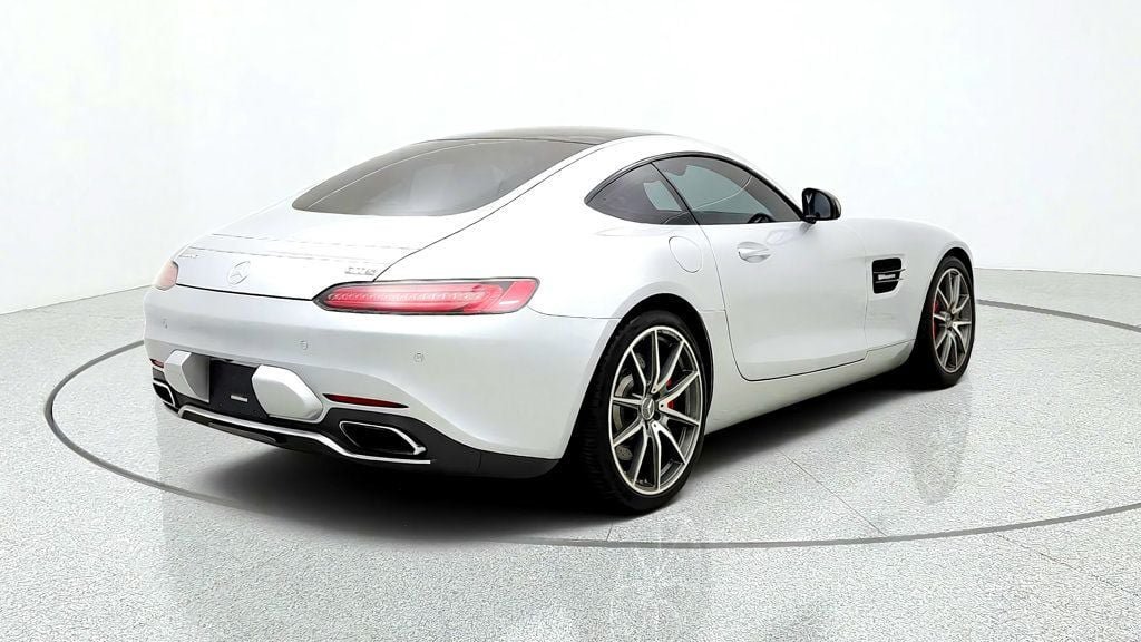 Used 2016 Mercedes-Benz AMG GT S image 5