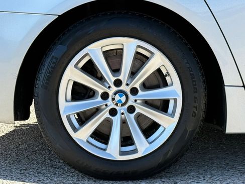 Used 2015 BMW 528i Sedan RWD image 26