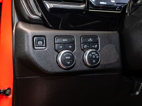 Used 2025 GMC Sierra 1500 Elevation AWD/4WD image 22