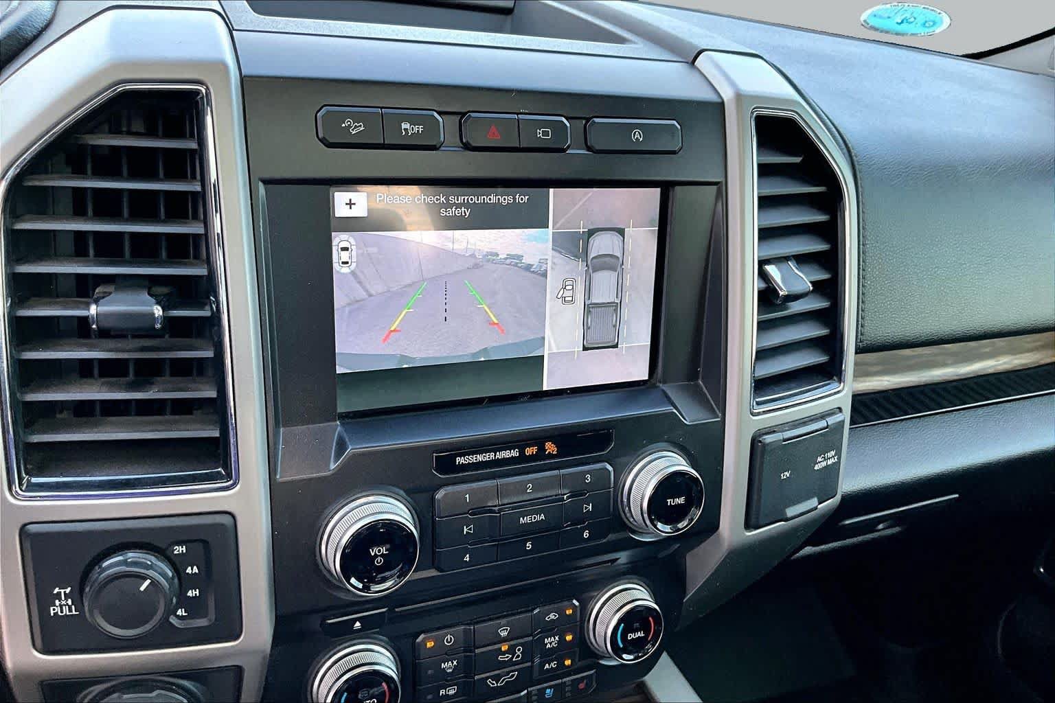Used 2018 Ford F150 Lariat w/ Equipment Group 502A Luxury AWD/4WD image 31