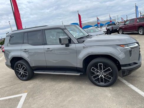 Used 2025 Lexus GX 550 w/ Cold Area Package AWD/4WD image 1