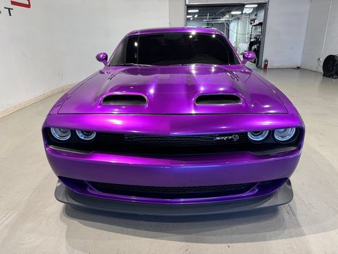 Used 2019 Dodge Challenger SRT Hellcat Redeye RWD image 11