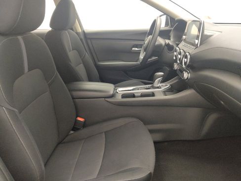 Used 2024 Nissan Sentra SV FWD image 21