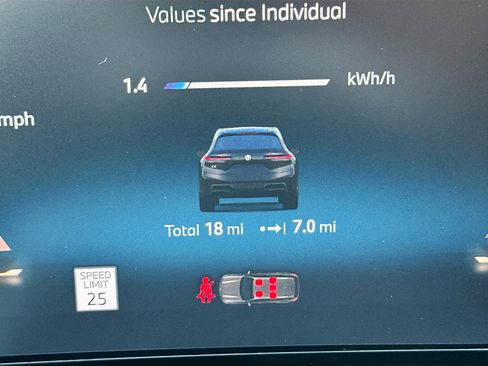 New 2026 BMW iX xDrive45 w/ M Sport Package image 9