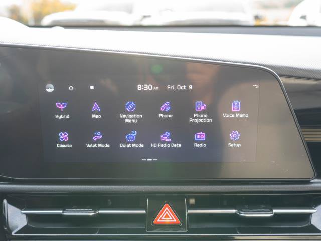 Certified 2023 Kia Niro SX Touring FWD image 22