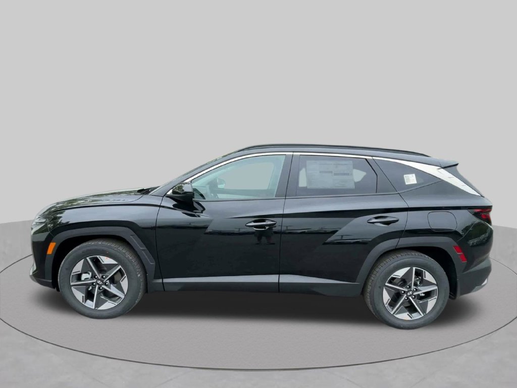 Used 2025 Hyundai Tucson SEL FWD image 13