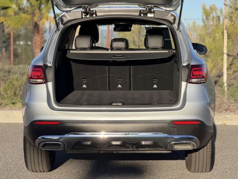 Used 2022 Mercedes-Benz GLC 300 4MATIC image 13