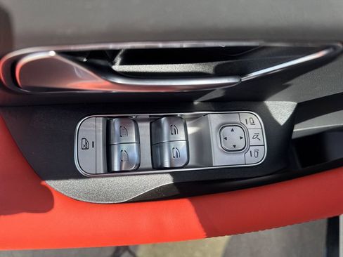 New 2025 Mercedes-Benz GLE 63 AMG S image 12