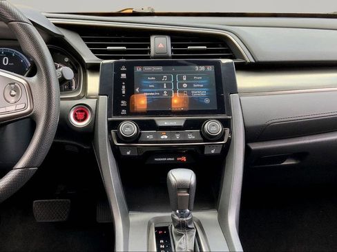 Used 2017 Honda Civic EX image 8