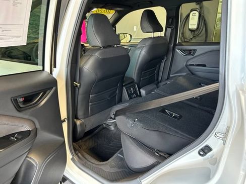 Used 2026 Subaru Forester Premium AWD/4WD image 28