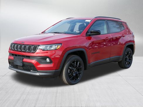 New 2026 Jeep Compass Latitude w/ Sun and Sound Group AWD/4WD image 3