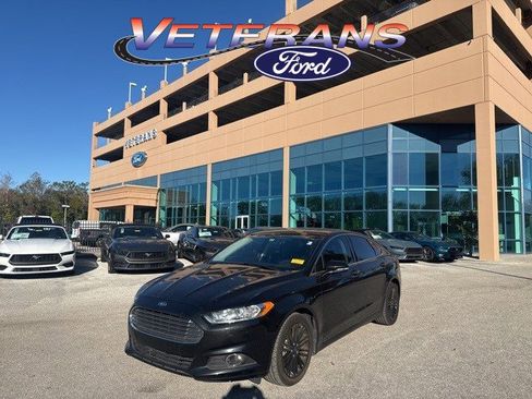 Used 2014 Ford Fusion SE w/ Equipment Group 202A image 1