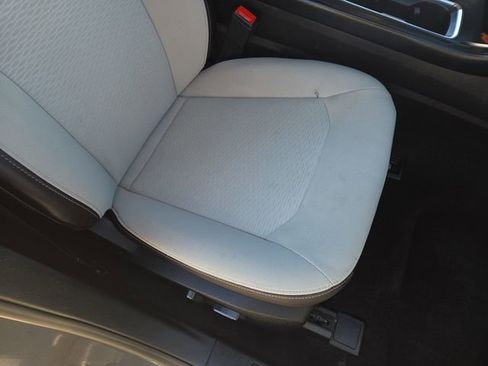 Used 2019 Ford Fusion SE w/ Equipment Group 151A image 29