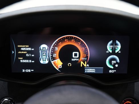 Used 2020 McLaren 600LT Spider RWD image 44