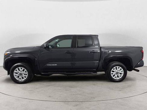 Used 2024 Toyota Tacoma SR5 image 2