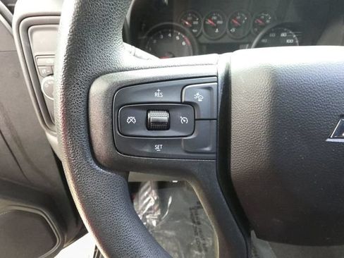 Used 2023 Chevrolet Silverado 1500 Custom RWD image 17