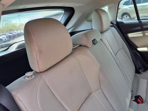 Used 2018 Subaru Impreza 2.0i Premium AWD/4WD image 22