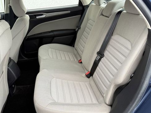 Used 2018 Ford Fusion S image 25