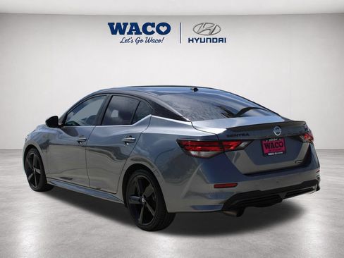 Used 2022 Nissan Sentra SR w/ Midnight Edition FWD image 5