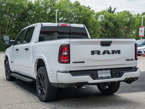 New 2026 RAM 1500 Laramie AWD/4WD image 5