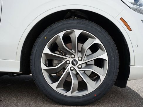 Used 2022 Lincoln Aviator Grand Touring w/ Equipment Group 301A image 34