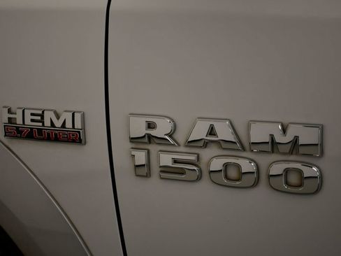Used 2015 RAM 1500 Laramie w/ Convenience Group image 13