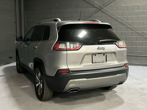 Used 2020 Jeep Cherokee Limited AWD/4WD image 6