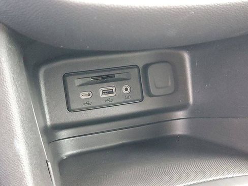 Used 2024 Chevrolet Equinox RS w/ RS Leather Package AWD/4WD image 17