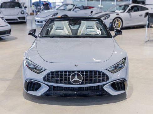 Used 2022 Mercedes-Benz SL 55 AMG 4MATIC image 9