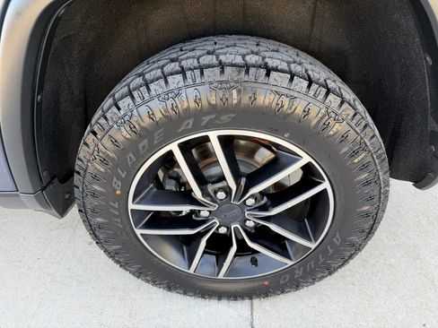 Used 2020 Jeep Grand Cherokee Trailhawk image 76