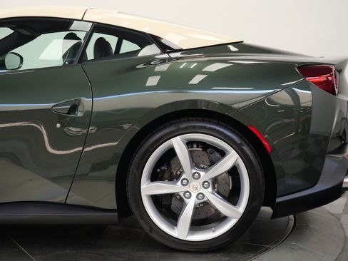 Used 2019 Ferrari Portofino RWD image 66