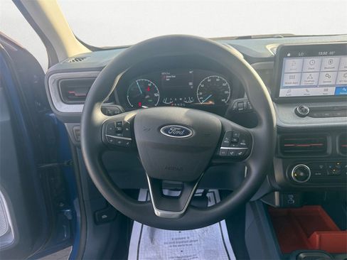 Used 2024 Ford Maverick XLT image 12