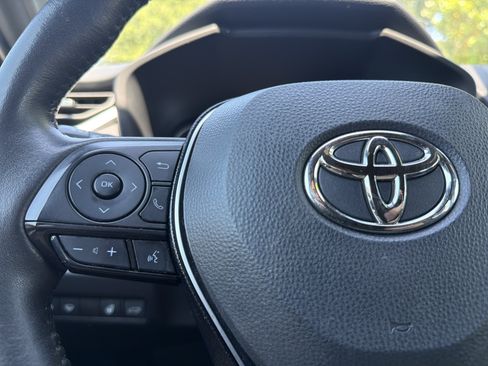 Used 2021 Toyota RAV4 XSE AWD/4WD image 9
