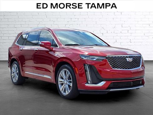 Certified 2024 Cadillac XT6 Premium Luxury w/ Technology Package FWD image 5