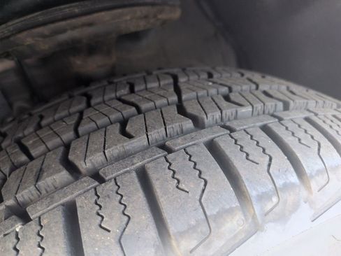 Used 2014 Toyota Camry SE image 29