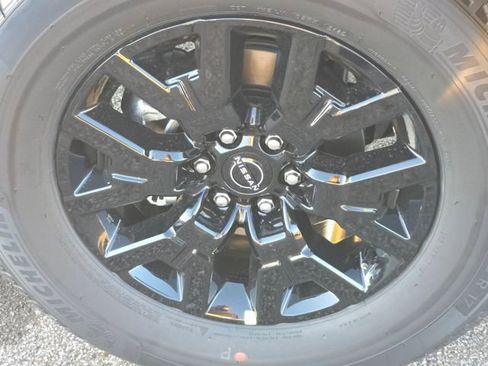 New 2026 Nissan Frontier SV w/ Tow Package image 17